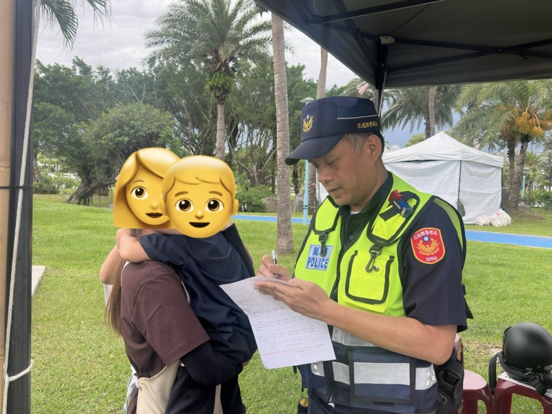花警暖心協助走失男童 夏日好瓜市集勤務展現為民服務精神
