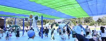 知卡宣今天起開始玩水囉！