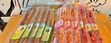 【職人精神．謙手花蓮】八旬老職人日行「豬肉Spa」 邱展謙老師溫尋林家食品的家庭燈火：手藝與愛的傳承