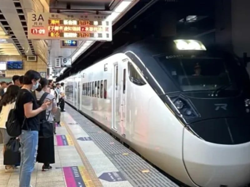 因應巴威颱風疏運需求7/9-10北迴線及南迴線開往西部EMU3000發售站票
