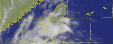 豪雨特報 ! 花蓮地區有局部大雨機率