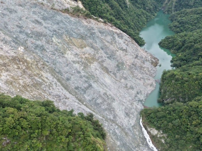 萬里溪堰塞湖無立即性破壞跡象