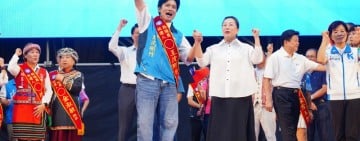 徐榛蔚親披彩帶 王沈剛竹扛起第八選區責任：全力支持游淑貞、為鄉親打拚