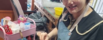 【職人精神．以愛為名．落地生根．謙手花蓮】 越南新住民黎紅年以愛女「茹恩」之名築夢32年美業手藝化為在地耕耘力量