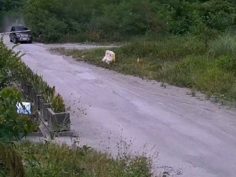 拒檢再撞警車！闖管制區撞柵欄 酒駕男遭羈押