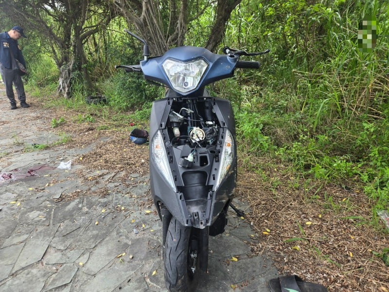 吉安華工六路驚傳機車自撞路樹　50歲男駕駛送醫搶救不治