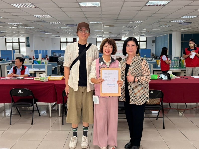 質詢率100％提案破百件！田珍綺正式登記參選縣議員喊「花蓮升級」