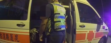 騎微電車路倒 原來是酒駕