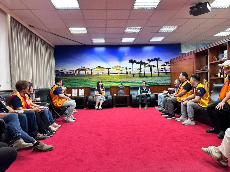愛心傘撐起溫暖與關懷 國際獅子會300A 5區第三、第八專區所屬各分會攜手新城鄉公所照顧鄉親