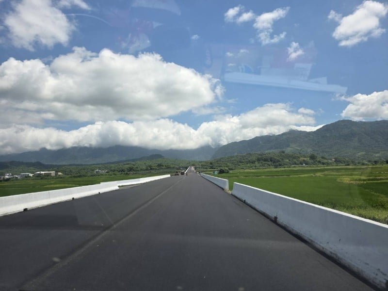 「路面重鋪」投入3,000萬元 !「長富大橋」9/20完工 提升富里、卓溪交通安全