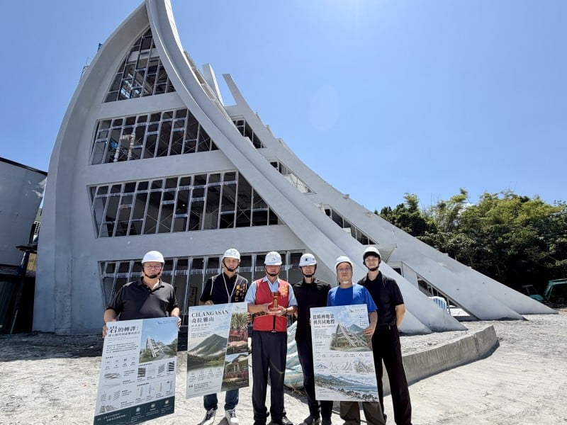 阿美族「聖山意象」入建築！豐濱鄉立新圖書館 榮獲2026「國家卓越建設獎金質獎」