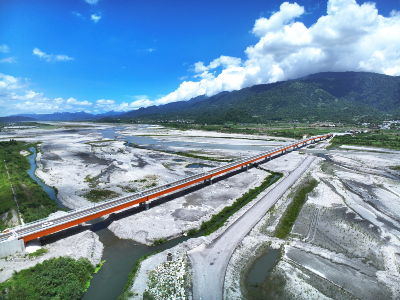 工程品質再創佳績！花68鄉道「高寮大橋」復建完成 「金安金質雙獎」肯定