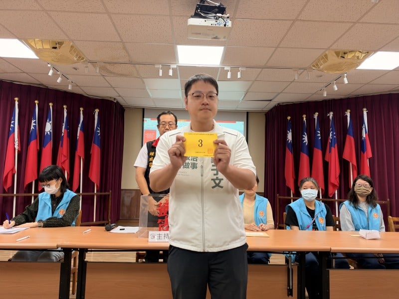 戴于文抽中3號喊「花蓮換新衫」 首支競選形象影片曝光