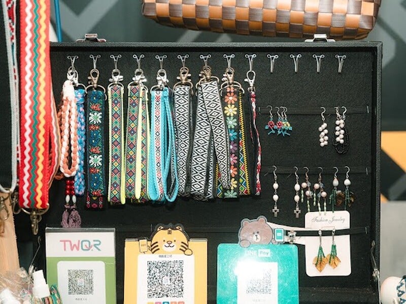 S__33742876_0_4afb372b19aac4c9.jpg