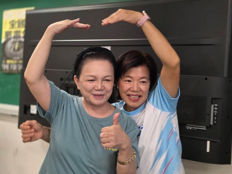 游淑貞003_442e6bd3b95c3da4.jpg