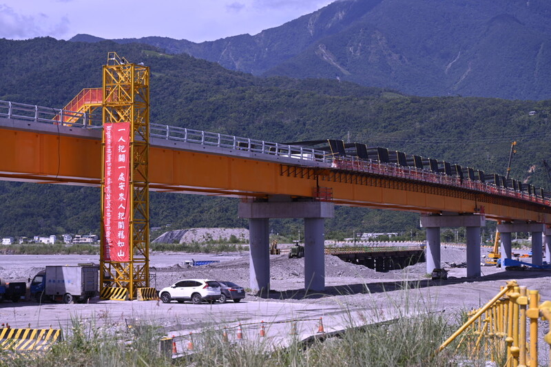499007_48188.jpg