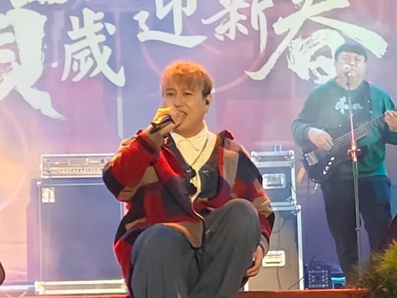 LINE_ALBUM_表演團體-濱海山路_250101_2_8a7af.jpg
