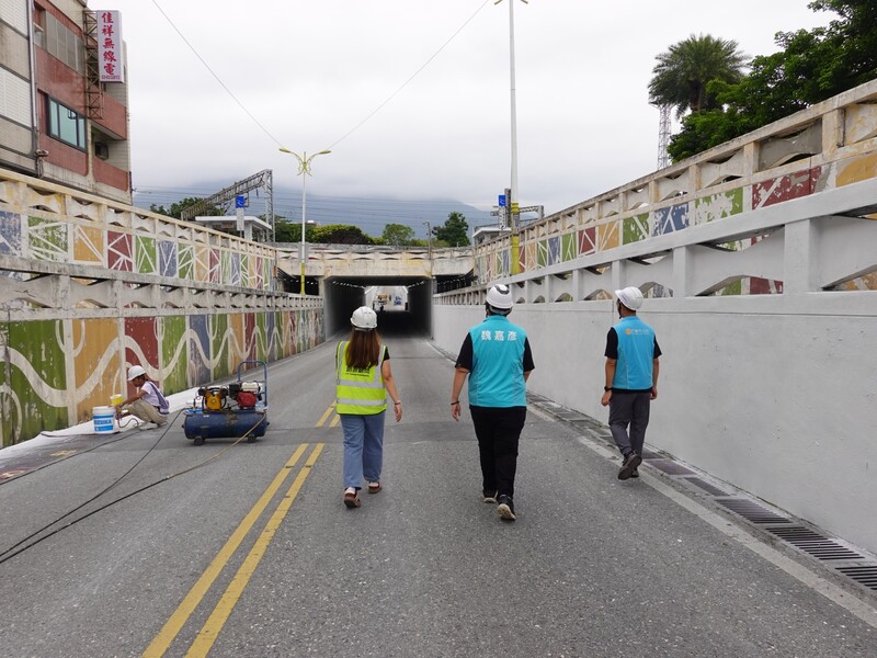LINE_ALBUM_0531中山地下道_260531_8_43df7.jpg