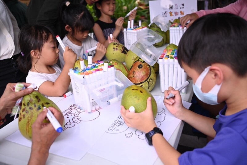 LINE_ALBUM_1130907先民文化節登場_傳統祭典X草屯囝仔展現多元文化_240907_17_68c61.jpg