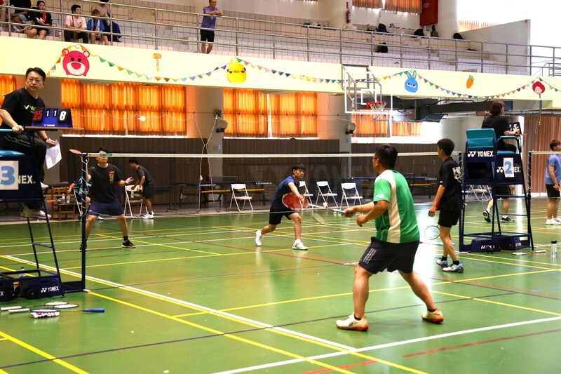 LINE_ALBUM_114.06.24吉安鄉鄉長盃羽球賽各方選手競技_游淑貞歡迎球友們年年以球會友_250625_1_50c7d.jpg