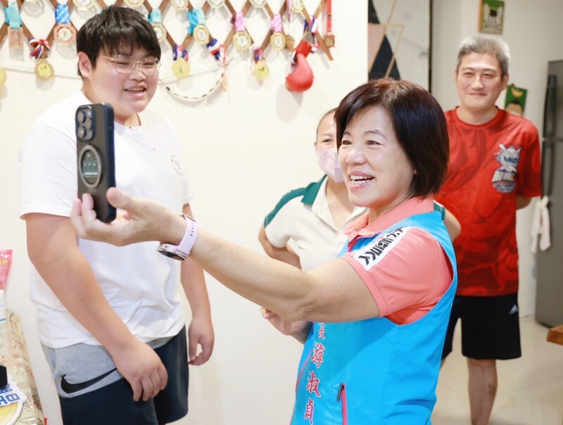 LINE_ALBUM_114.09.14蕭芸禎吉安健兒勇奪國際賽金牌游淑貞讚許勇敢追夢為台灣爭光_250915_8_c4a26.jpg