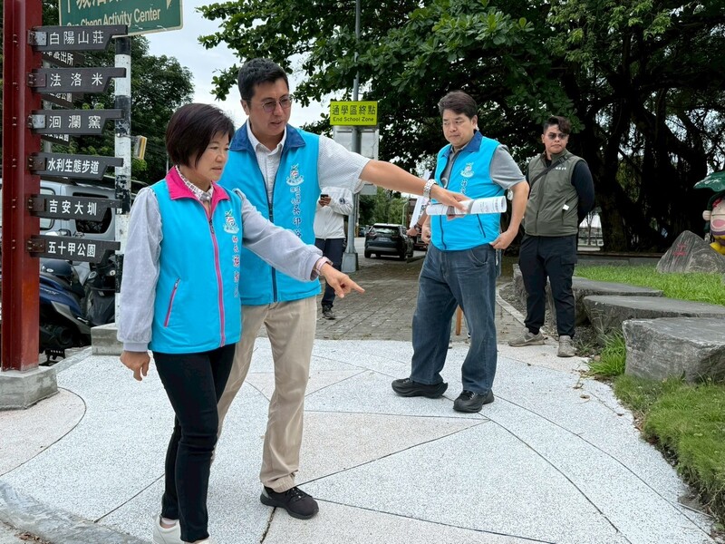 LINE_ALBUM_115.06.05_吉安鄉干城一街提升道路通行安全_游淑貞會勘肯定工程品質_260606_1_df7a7.jpg