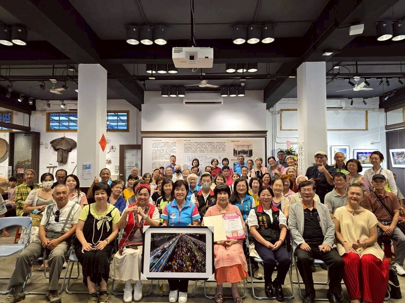 LINE_ALBUM_鄭淑惠攝影展_250914_11_fac6a.jpg