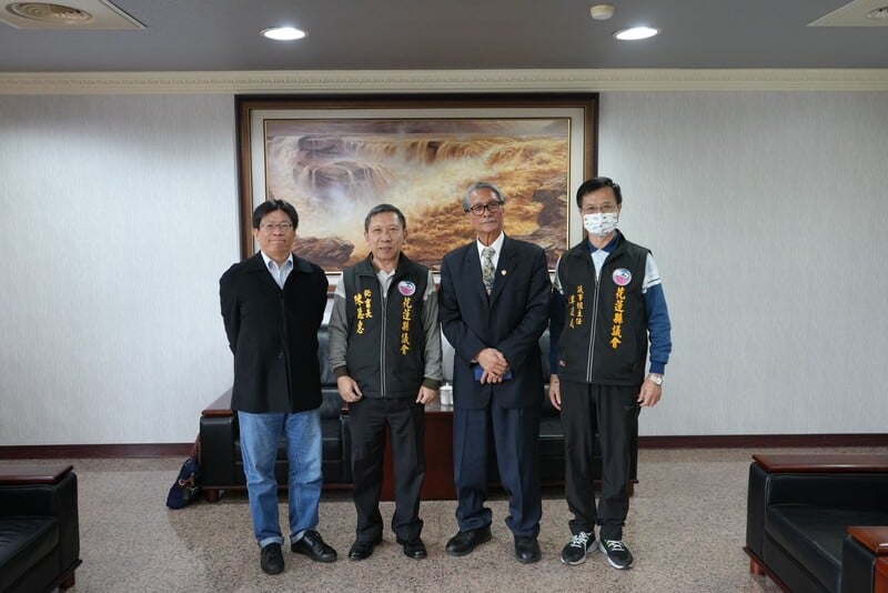 cba72835-b52c-40b2-a072-acfd82dcd8e7_d7bb1.jpg