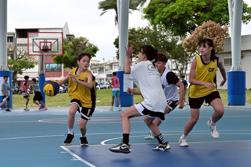 吉安鄉長盃三對三籃球賽熱血開打_游淑貞攜青年會推動體育運動風潮021_d46ff.jpg