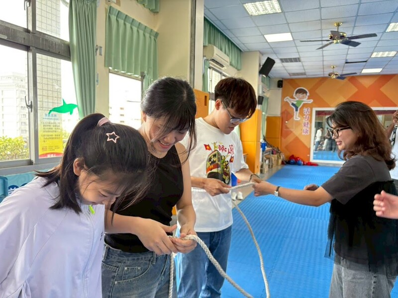 團康活動笑聲與加油聲此起彼落_0_3c614.jpg