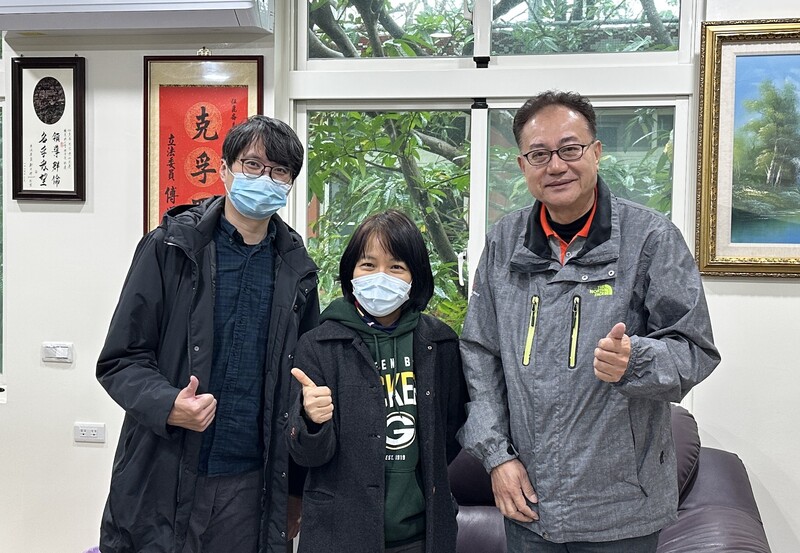 花蓮縣職業總工會伍昆崙理事左長花蓮就業中心王春梅王任中_f8193.JPEG