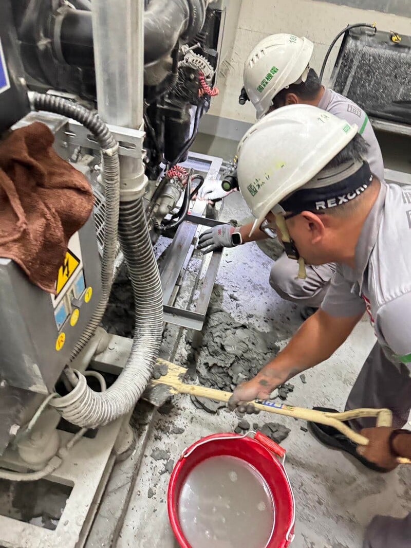 電機03_f6ed1.jpeg