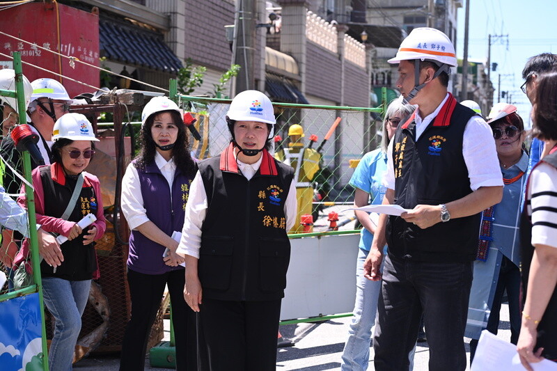 411663_0_21e60.jpg