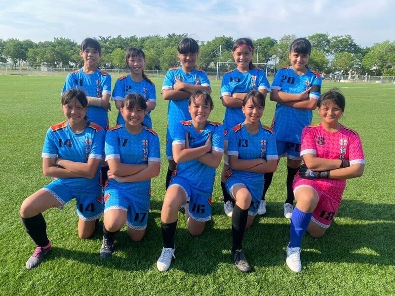 女子聯隊冠軍1_0_0_8a67a.jpg